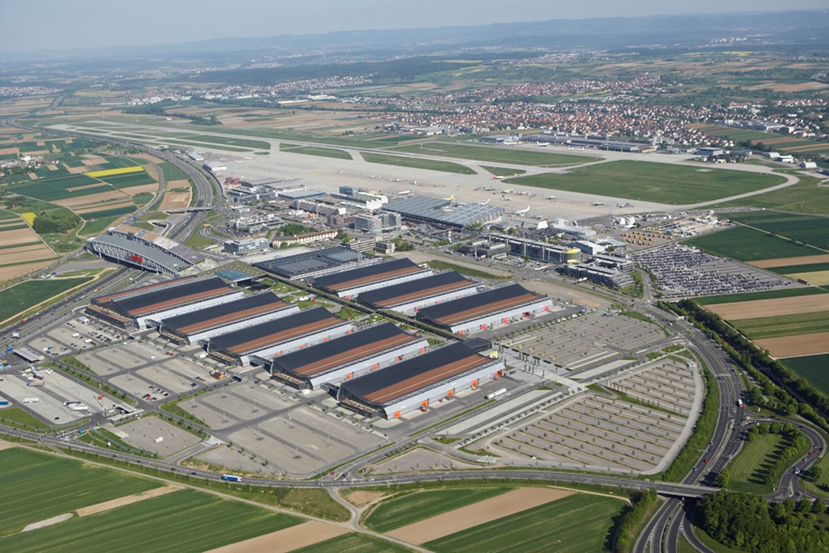 Luftbild des Flughafens im Jahr 2007