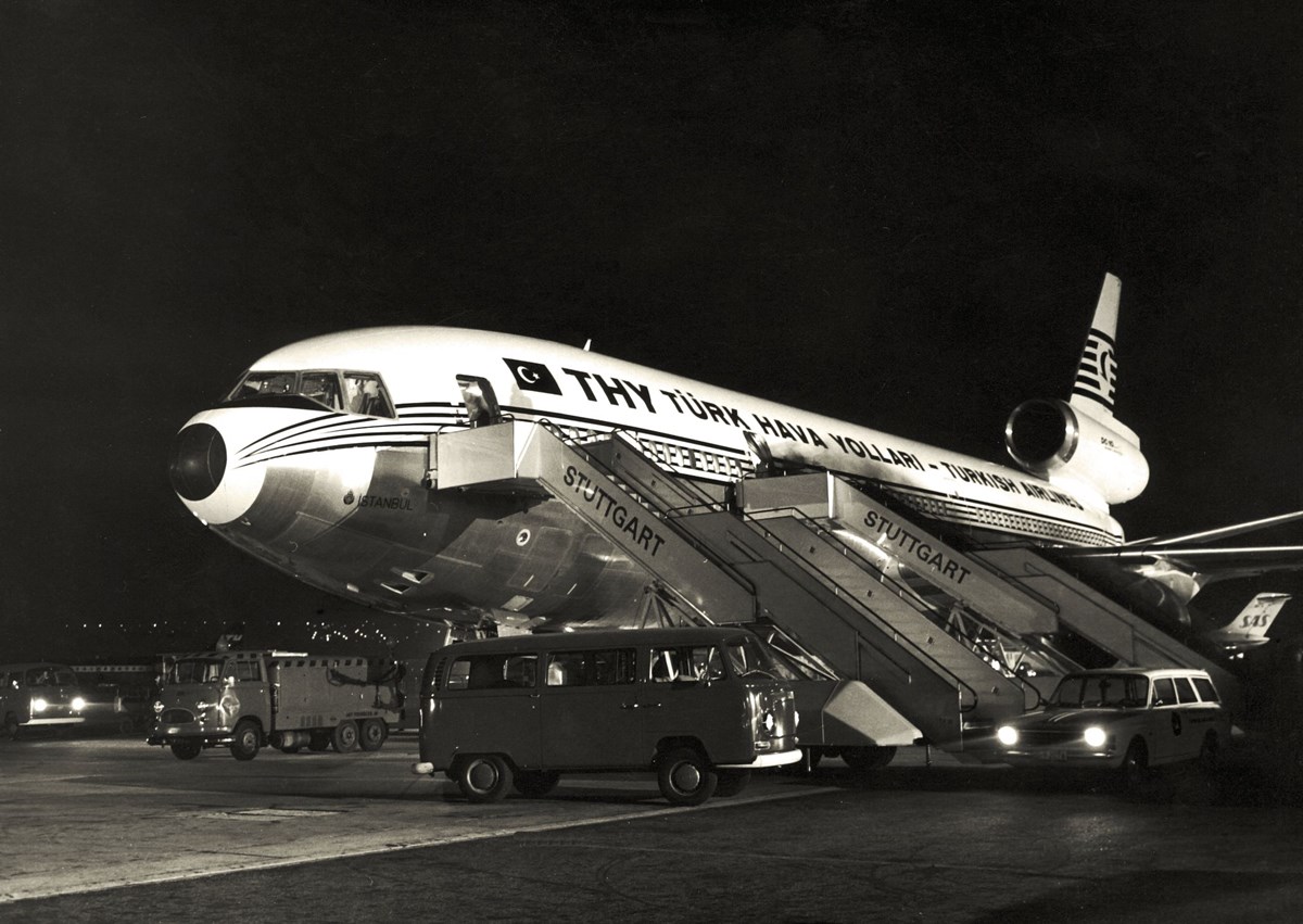 Erste Landung einer DC 10-10 der Turkish Airlines in Stuttgart