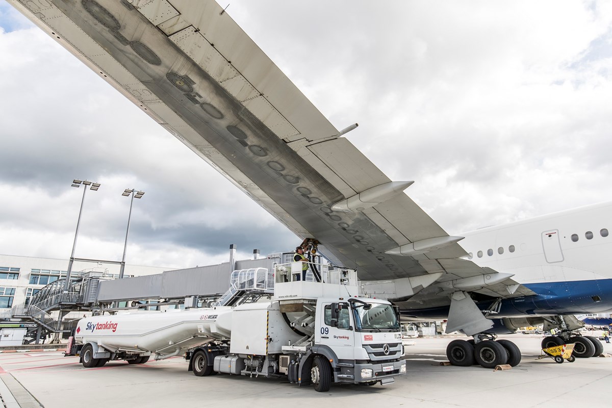 Im Förderprojekt finalize! soll der erste vollelektrische Flugfeldtankwagen mit einer Kapazität von 40.000 Litern entwickelt und betrieben werden.