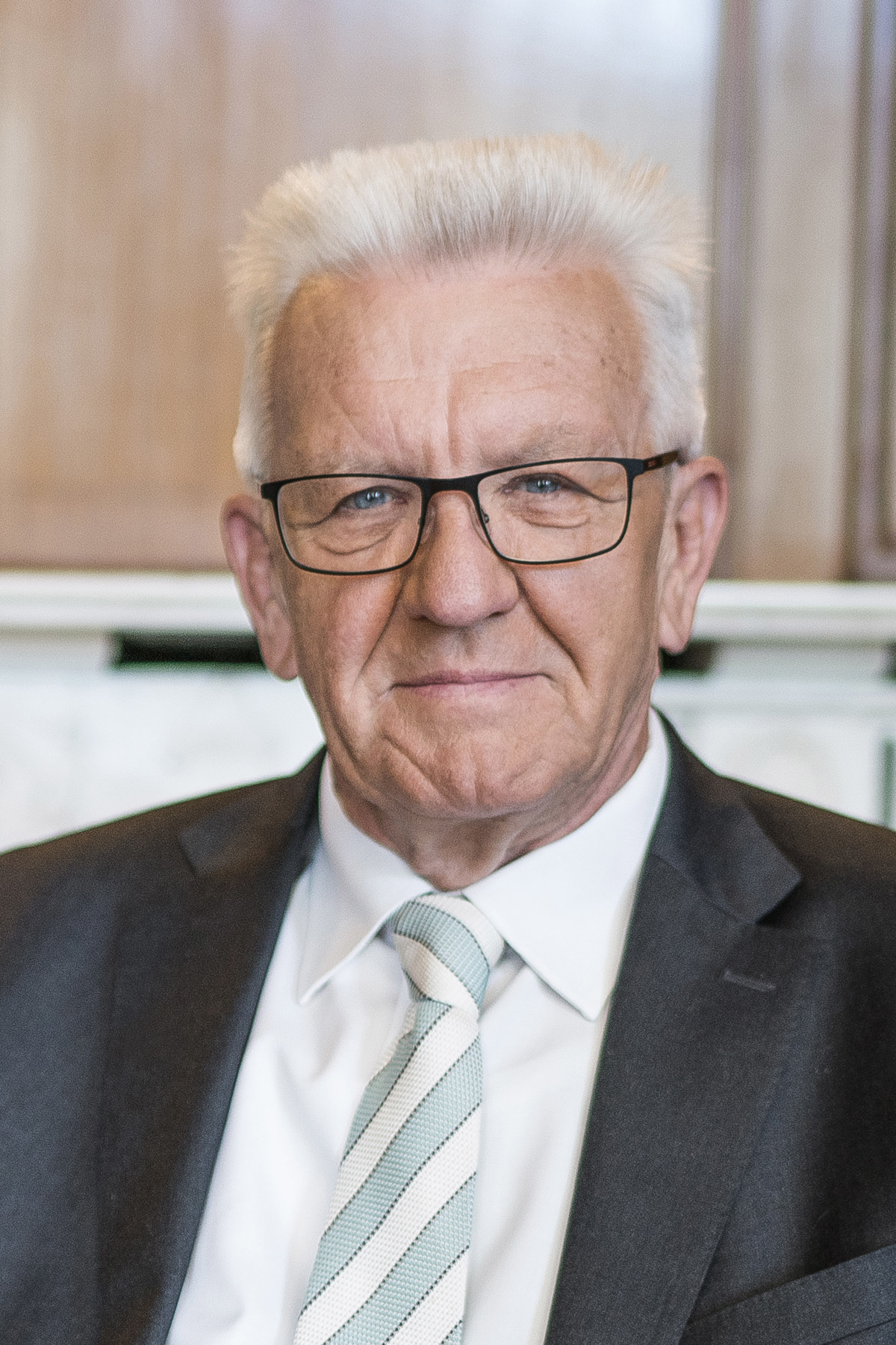 Porträt von Winfried Kretschmann, Ministerpräsident von Baden-Württemberg