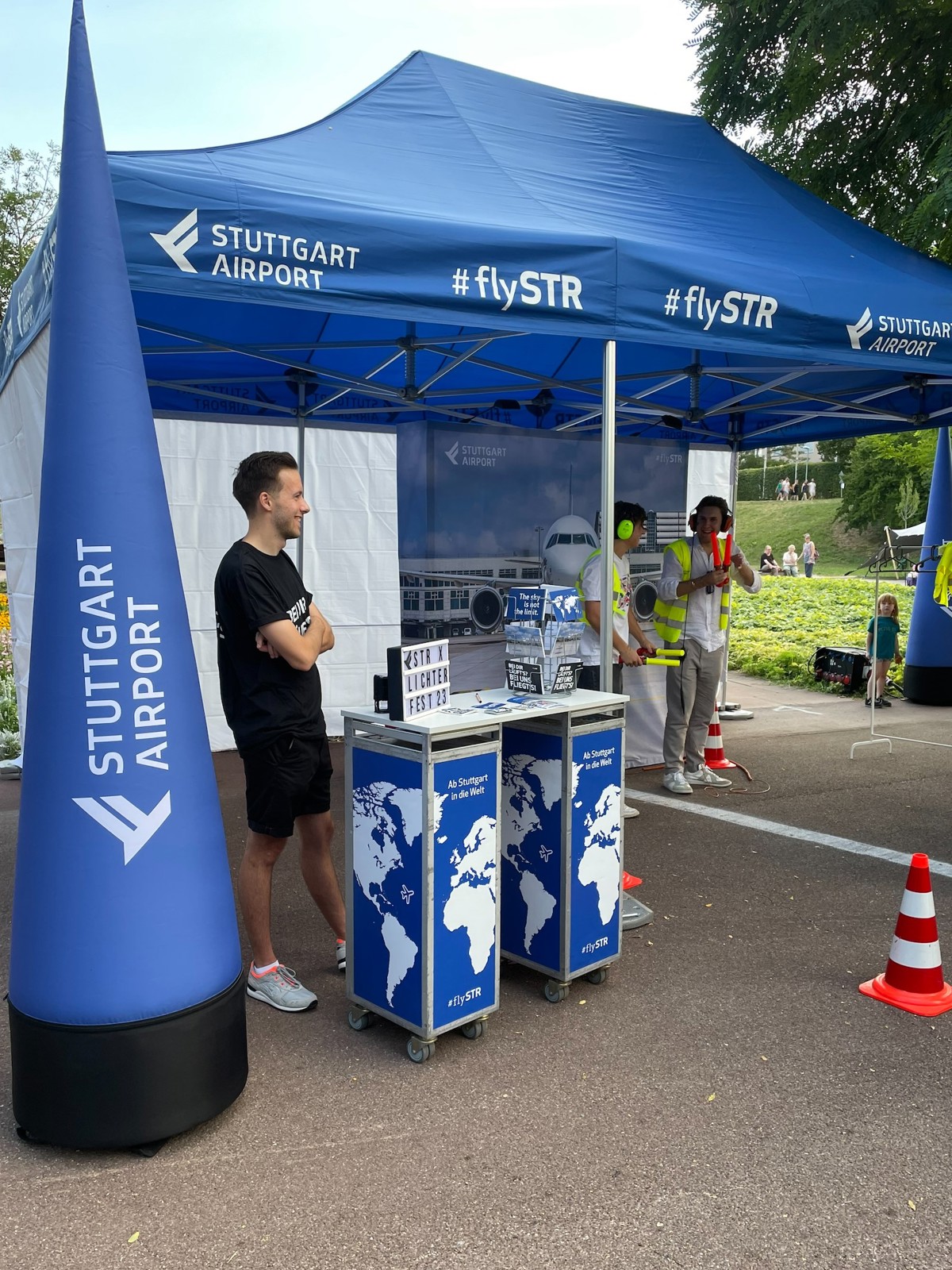 Stand Flughafen Stuttgart auf dem Lichterfest